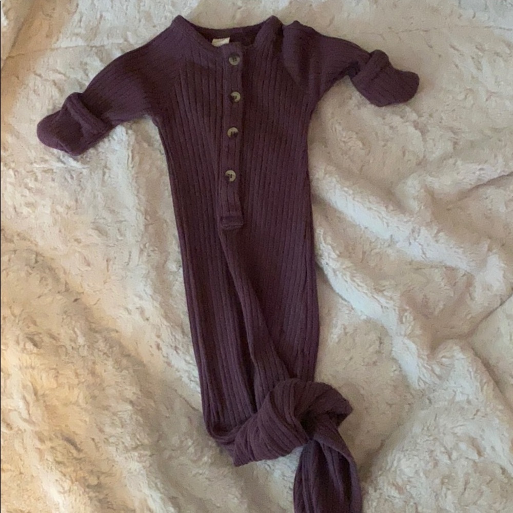 Kate Quinn purple gown